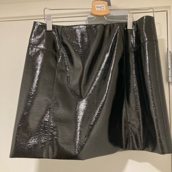 Black foux Leather Skirt - Picture 2 of 3